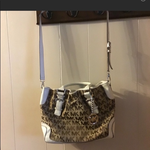 Michael Kors Handbags - Michael Kors